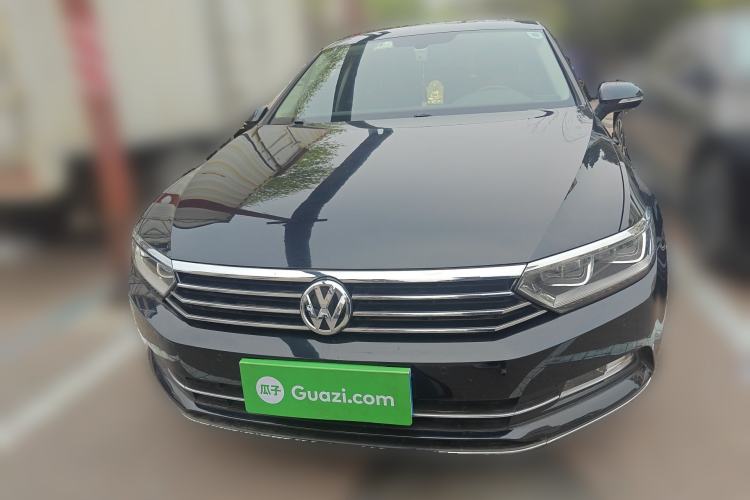 Used Volkswagen Magotan 2018 Facelift 330TSI DSG Luxury Model
