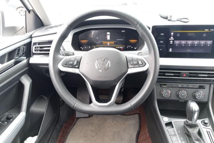Used Volkswagen Lavida 2023 300TSI DSG Full-Comfort Edition Steering Wheel