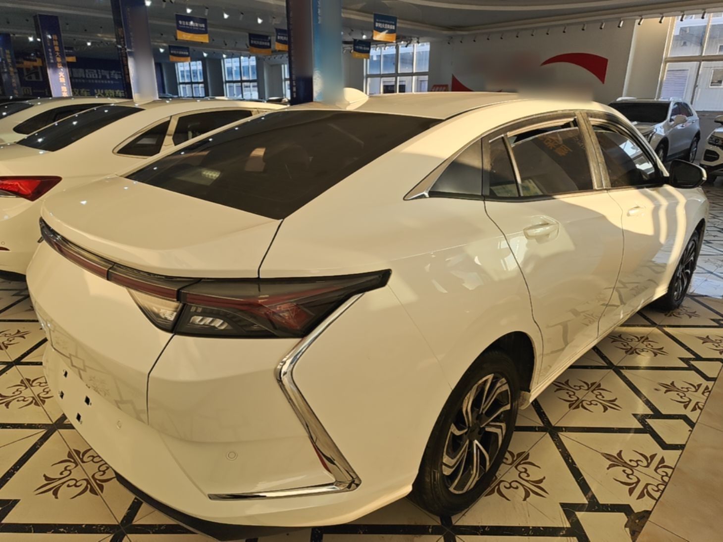 Dongfeng Aeolus Yixuan 2021 230T Automatic Glory Edition — снимка 6