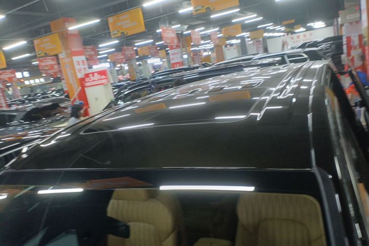 Used VOYAH Dream 2025 PHEV Four-Wheel-Drive Flagship Kunpeng Edition