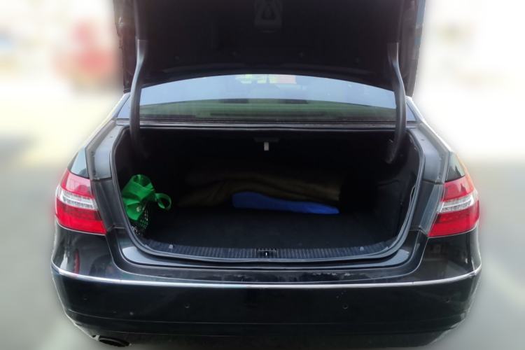 Used Mercedes-Benz E-Class 2012 E 200 L CGI Elegant Model Trunk