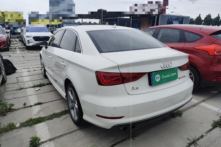 Used Audi A3 2014 Limousine 40 TFSI S line Comfort Model
