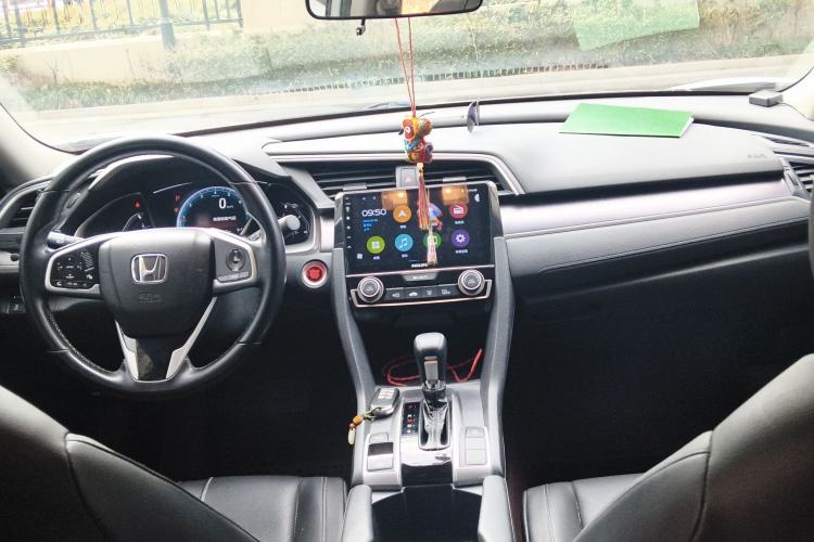 Used Honda Civic 2016 220TURBO CVT Prestige Edition
