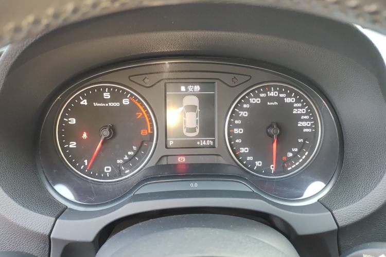 Used Audi A3 2014 Limousine 35 TFSI Automatic Fashion Model