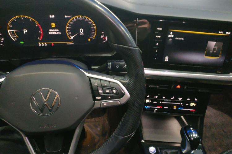 Used Volkswagen Passat 2022 330TSI Elite Edition Custom Version