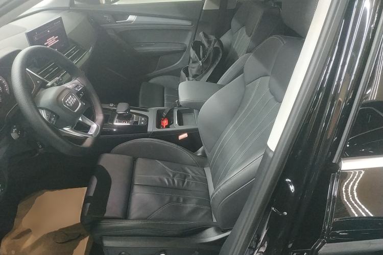 Used Audi Q5L 2024 40 TFSI Fashion Dynamic Model