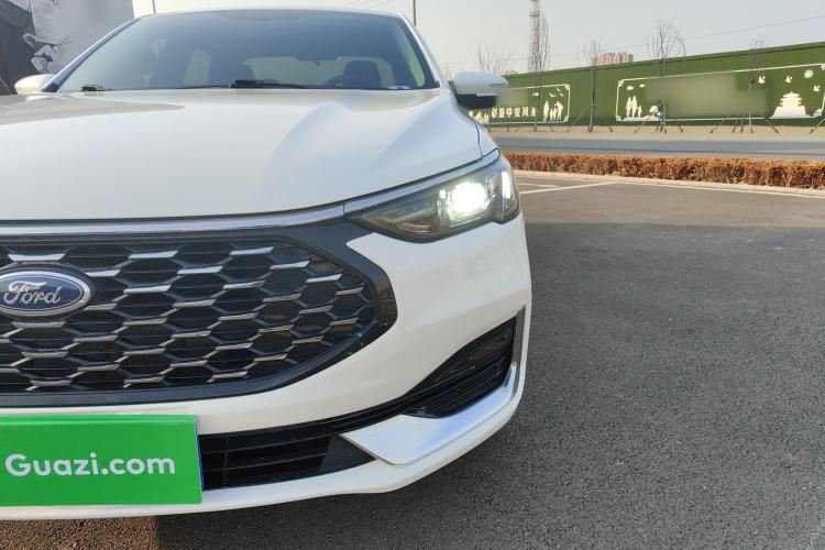 Used Ford Escort 2021 1.5L Automatic Diamond Edition