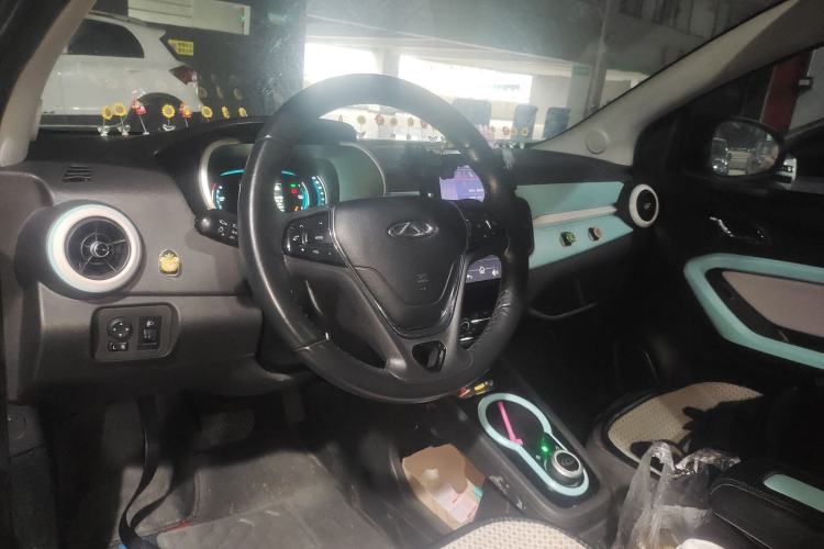 Used Chery Little Ant 2021 150 000 Yuan "Ant Fan" Edition New Ant Xuan Version Lithium-NMC Battery Center Console