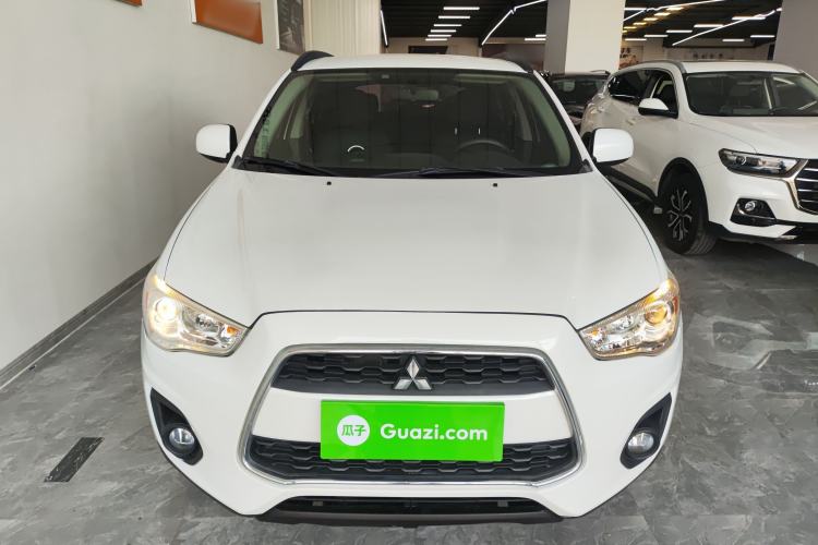 Used Mitsubishi ASX 2013 2.0L CVT Two-Wheel Drive Elite Edition Front