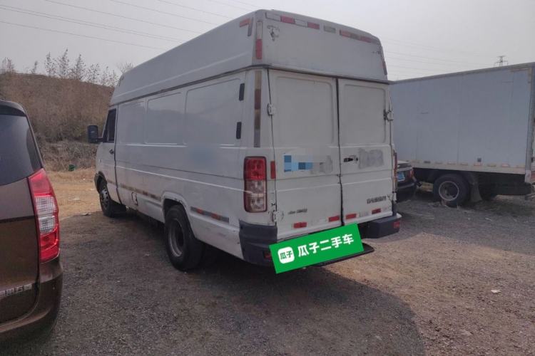 Used Iveco Daily 2014 2.8T-V40 NJ5044XXY3A43S4