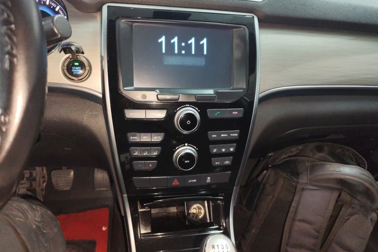 Used Haval H2 2017 Red-Label 1.5T Manual Two-Wheel Drive Comfort Model