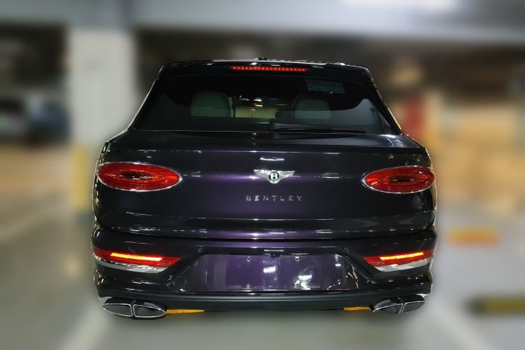 Used Bentley Bentayga 2024 4.0T V8 Long-Wheelbase Version Rear