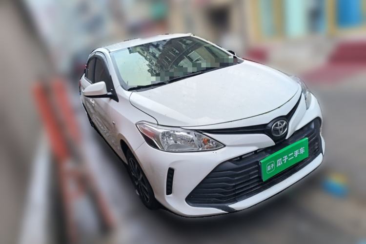Used Toyota Vios 2017 1.5L CVT Innovation Edition Front Right 45 Deg