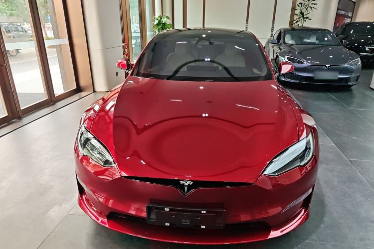 Used Tesla Model S 2023 Three-Motor All-Wheel-Drive Plaid Version
