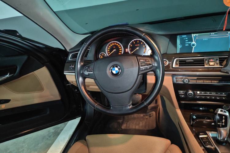 Used BMW 7 Series 2009 730Li Luxury Model