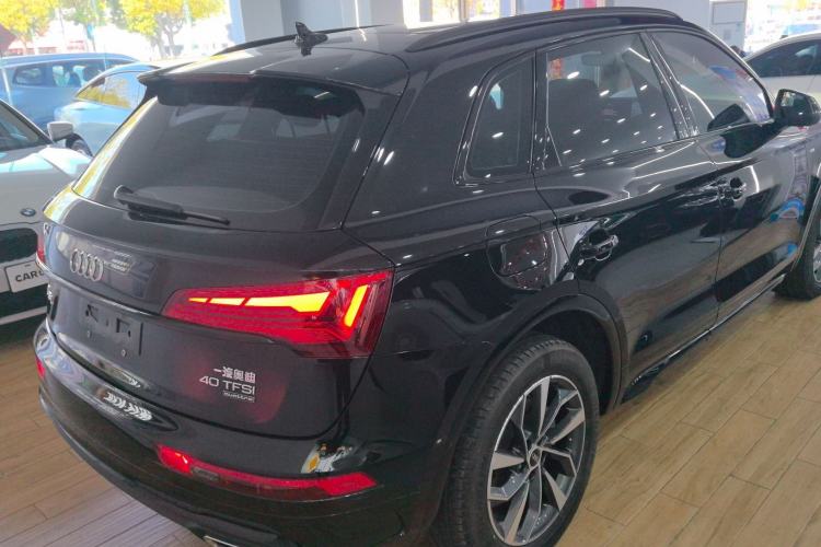 Used Audi Q5L 2022 40T Fashionable and Dynamic Model