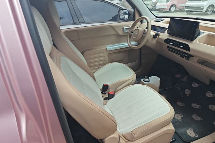 Used Geely Galaxy Panda 2024 Panda Mini 200km Endurance Bear
