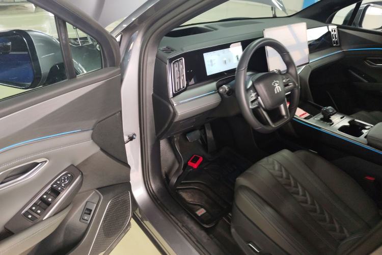 Used BYD Song L DM-i 2025 Intelligent Driving Version 160 km Excellence Edition Driver Seat