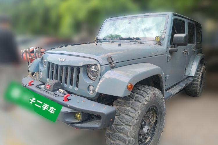 Used Jeep Wrangler 2014 3.0L Sahara Four-Door Edition