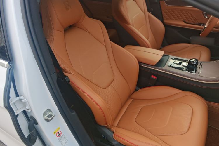 Used BYD Han 2022 DM-p 202km Four-Wheel Drive Flagship Model
