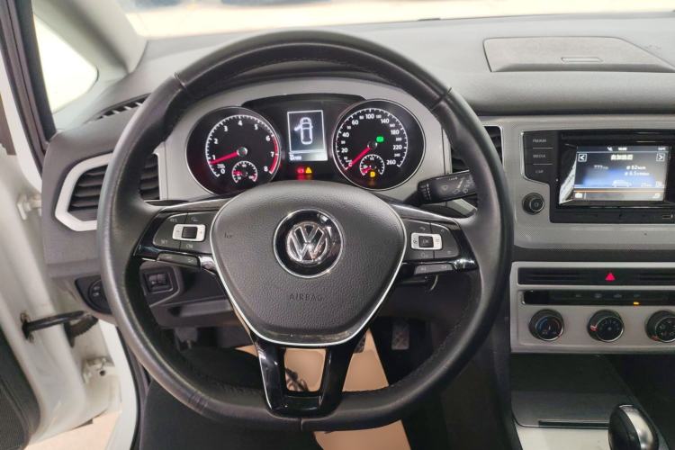 Used Volkswagen Golf Sportsvan 2016 230TSI Automatic Trend Edition