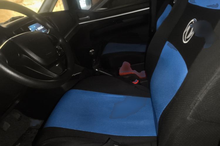 Used FORTHING Lingzhi 2023 M5L 1.6L Comfort 9-Seater