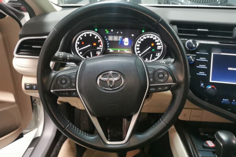 Used Toyota Camry 2018 2.5G Luxury Edition