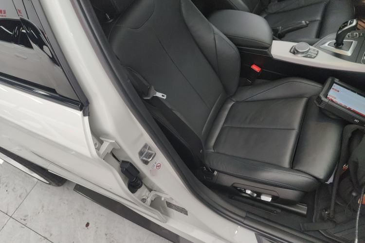 Used BMW 1 Series 2018 M140i Right Front Seat