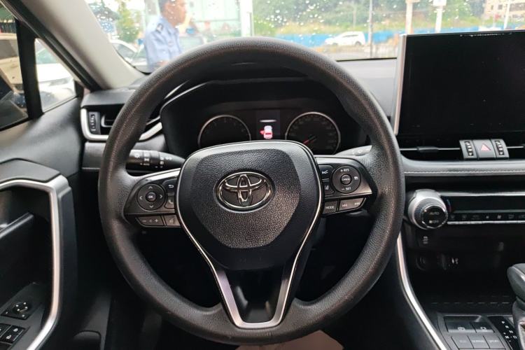 Used Toyota Wildlander 2021 2.0L CVT Two-Wheel Drive Luxury Edition
