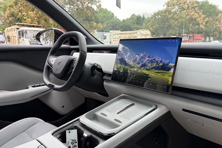 Used VOYAH COURAGE 2024 Four-Wheel Drive Global Edition
