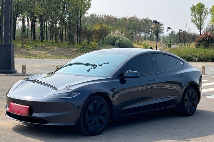 Used Tesla Model 3 2023 Rear-Wheel-Drive Version