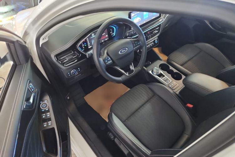 Used Ford Focus 2021 Hatchback EcoBoost 180 Automatic Titanium Edition