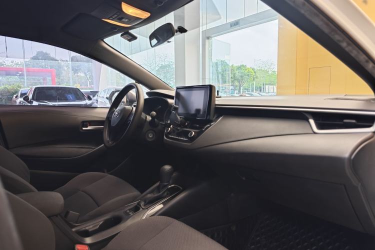 Used Toyota Levin 2022 Facelift TNGA 1.5L CVT Progressive Edition Interior 12