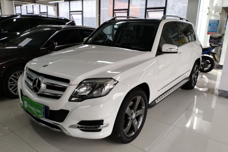 Used Mercedes-Benz GLK-Class 2013 GLK 300 4MATIC Dynamic Sunroof Model