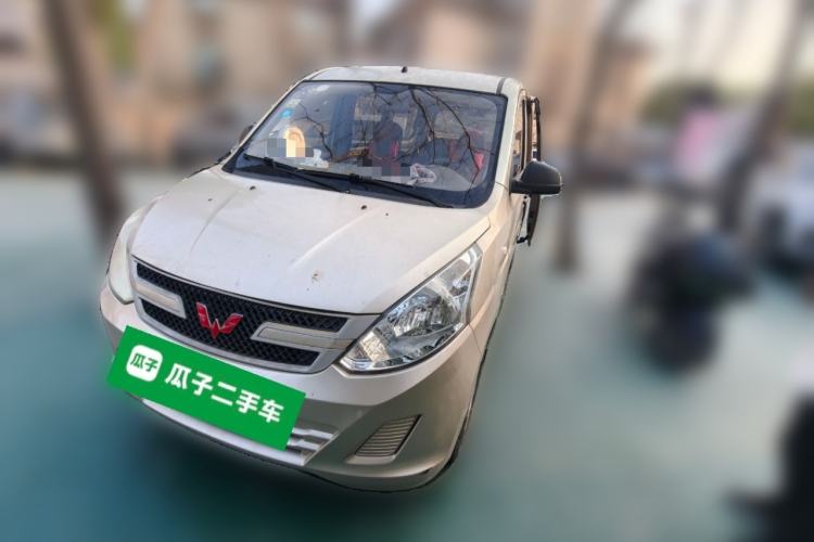 Used Wuling Rongguang V 2015 1.2L Practical Model