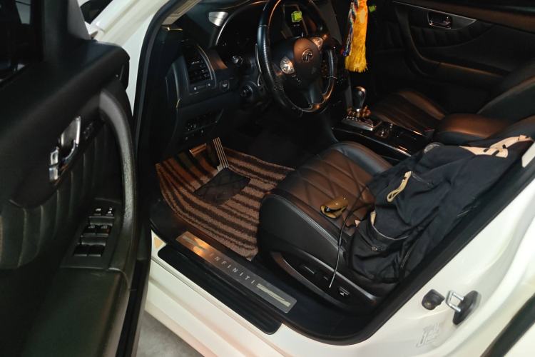 Used Infiniti FX 2010 FX35 Ultimate Edition
