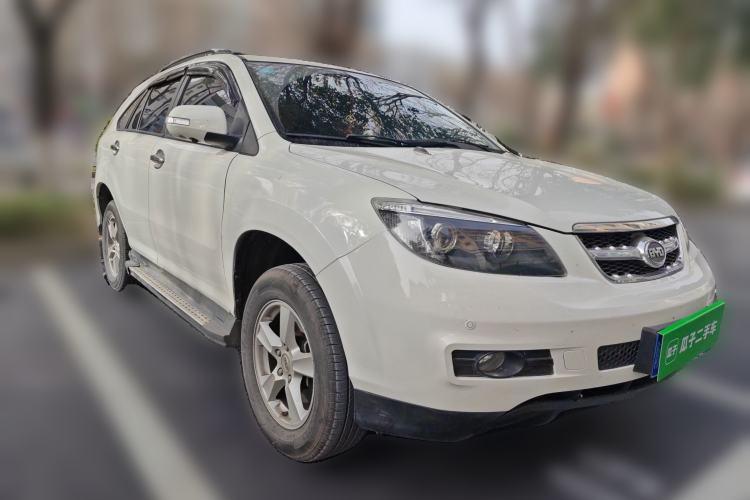 Used BYD S6 2014 2.0L Manual Luxury 5-Seater