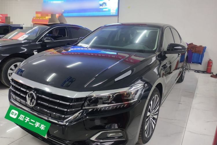 Used Volkswagen Passat 2019 330TSI Luxury Edition China VI Standard