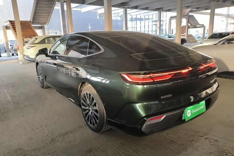 Used Geely Galaxy 8 2025 130km EM-P Starship Edition
