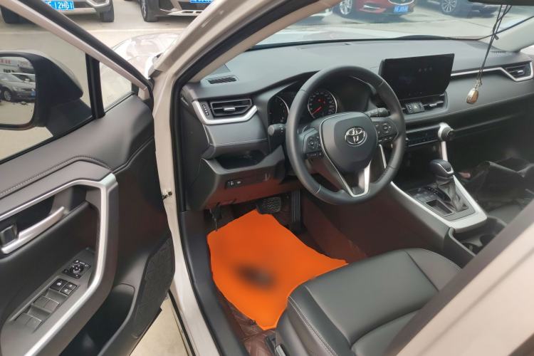 Used Toyota Wildlander 2023 2.0L CVT Two-Wheel Drive Urban Edition
