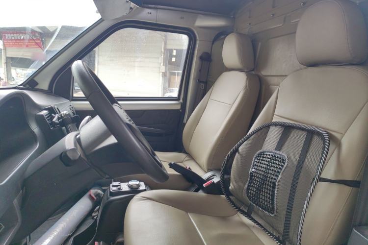 Used Wuling EV50 2020 Pure Electric Van Logistics Vehicle – Penghui Non-Heated Battery
