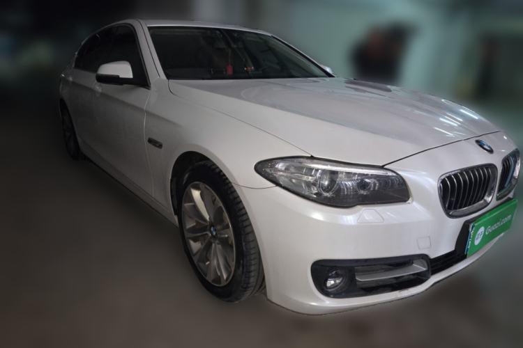 Used BMW 5 Series 2014 520Li Elegant Model
