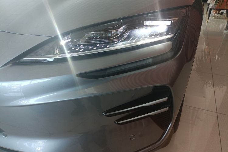 Used BYD Song PLUS New Energy 2025 EV Intelligent Driving Edition 520km Luxury Model Left Front Headlight