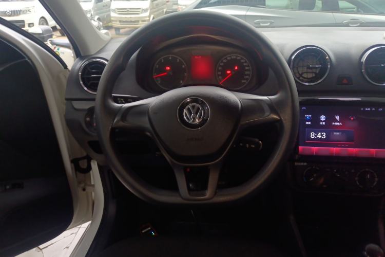 Used Volkswagen Jetta 2017 1.5L Manual Fashion Edition
