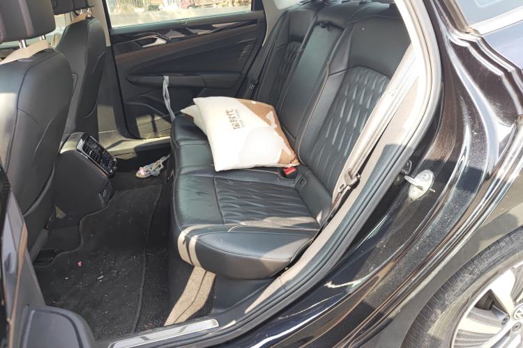 Used Volkswagen Passat New Energy 2020 430 PHEV Hybrid Luxury Edition China VI Standard Left Rear Seat