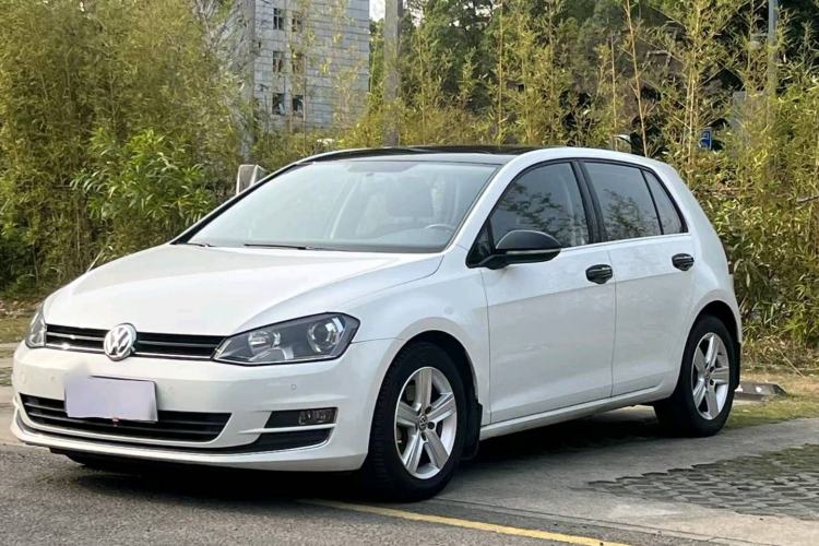 Used Volkswagen Golf 2017 230TSI Automatic Comfort Edition – Celebrating Milestone of One Million Units
