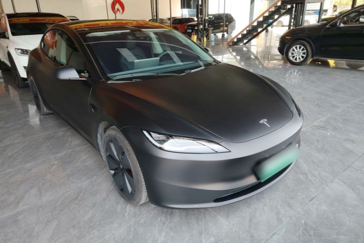 Used Tesla Model 3 2023 Long-Range All-Wheel-Drive Version