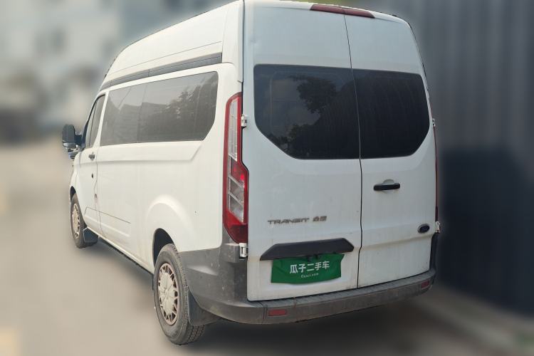 Used Ford Transit 2017 2.0T Diesel Multi-Function Commercial Vehicle Mid-Drive Mid-Roof China V Standard