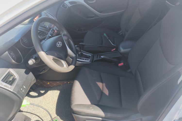 Used Hyundai Elantra (5th Generation / Langdong) 2015 1.6L Automatic Fashion Model Left Front Seat