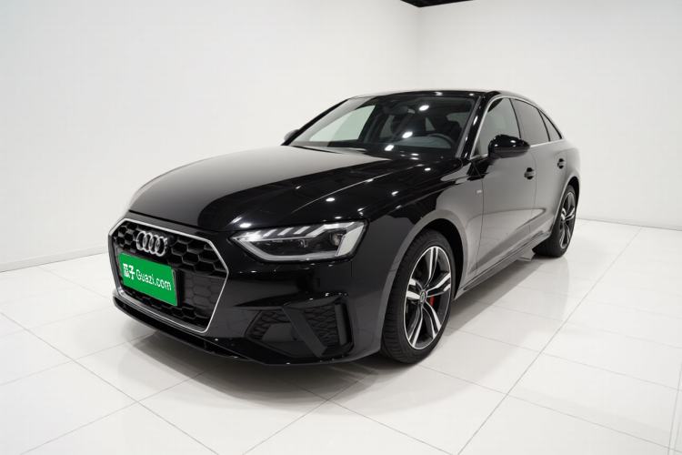 Used Audi A4L 2022 40 TFSI Luxury Dynamic Model